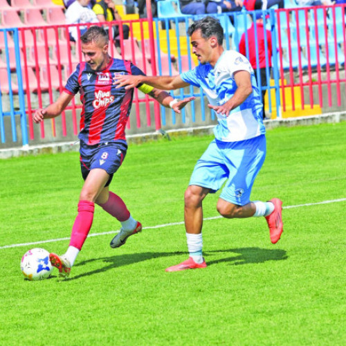 FC Bihor joacă vineri la Drobeta Turnu Severin