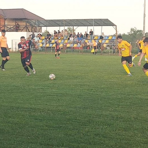 Echipele din comuna Mănești se califică în sferturile Cupei României