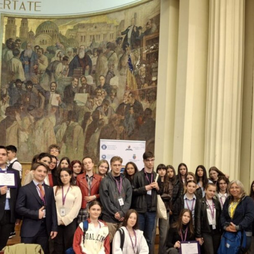 Elevii din Iași se întorc cu premii de la Olimpiada Națională de Științe Socio-umane