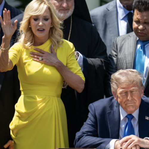 Administratia Trump lanseaza un site web cu stiri pozitive