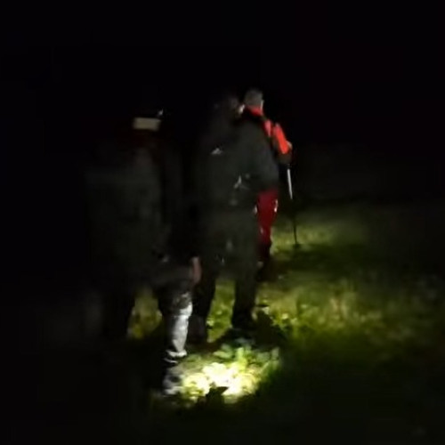 Intervenție nocturnă de salvare în Muntii Maramureșului