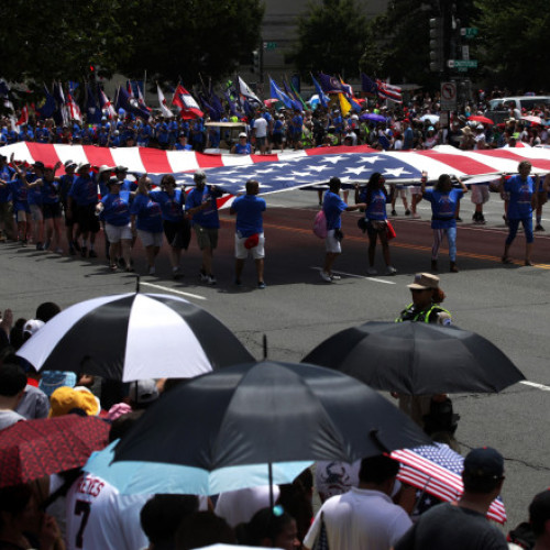 Donald Trump va avea o paradă militară cu ocazia zilei sale de naștere