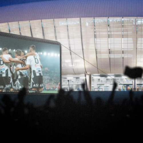 Meciul dintre CFR Cluj și Universitatea Cluj va fi difuzat pe un ecran uriaș