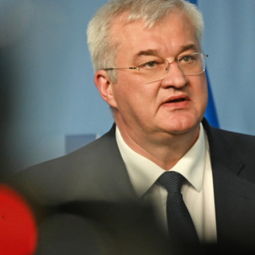 Ucraina refuză restricții în negocierile de pace