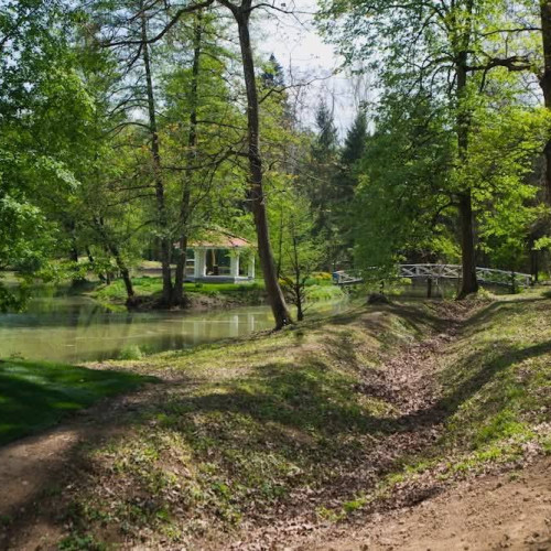 Programul de vizitare a Satului Regal în mai 2025