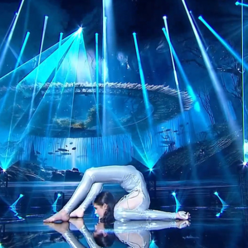 Damaris Lupu, tânără din Tecuci, impresionează în semifinala "Românii au talent"