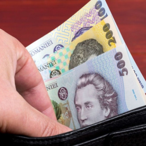 Șofer din București prins că trece pe roșu în Galați