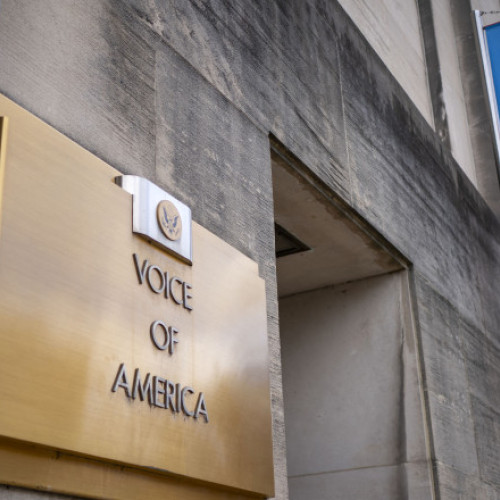 Vocea Americii își reia activitatea după suspendare