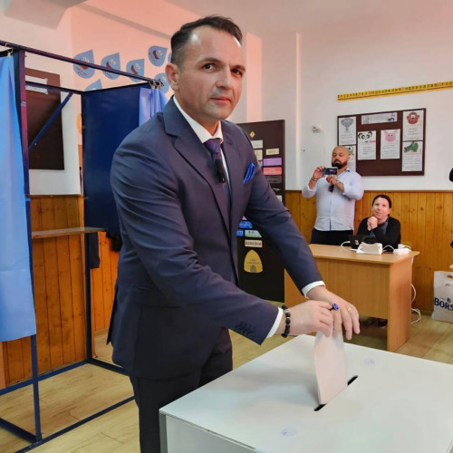 Peste 20 de mii de cetățeni au votat în Târgoviște