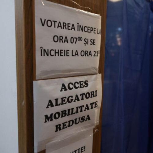 Primarul Nicușor Dan încurajează cetățenii să voteze
