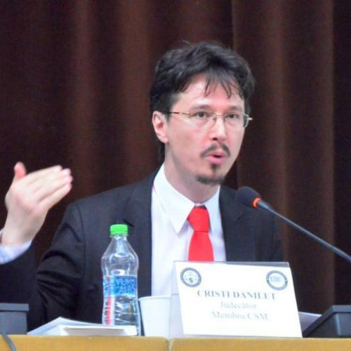 Mesajul critic al fostului judecător Cristi Danilet după rezultatele exit poll-ului