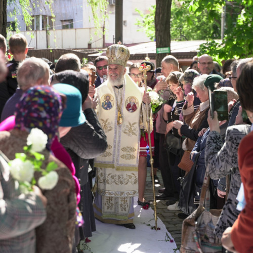 Arhiepiscopul Casian a sărbătorit hramul Bisericii din Galați