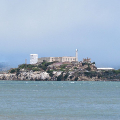 Trump propune redeschiderea închisorii Alcatraz