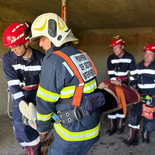 Urmărește-ne pe Google News