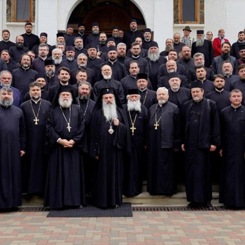 Clericii din Protopopiatul Dorohoi s-au întâlnit la conferința de primăvară