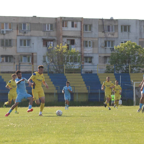 Flacara Moreni învinge categoric Sport Team București