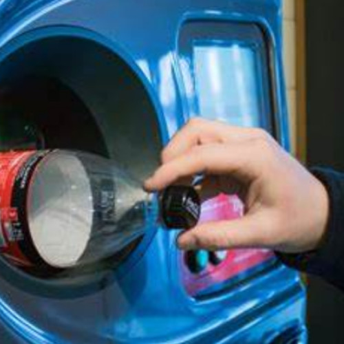 Posibile nereguli la aparatul de reciclare din zona Pieței Hermes, Cluj-Napoca