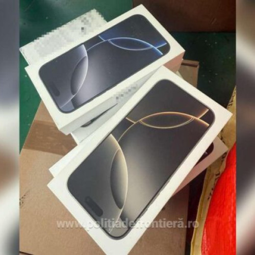 Sute de articole electrice contrafăcute descoperite în Vama Siret