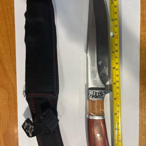 Bărbat de 37 de ani prins cu un cuțit în Târgu-Jiu