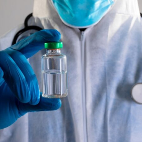 Trump restricționează cercetările virusologice pe care le consideră periculoase