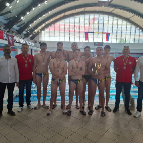 Juniorii U20 de la Crisul Oradea încheie sezonul cu medalia de bronz