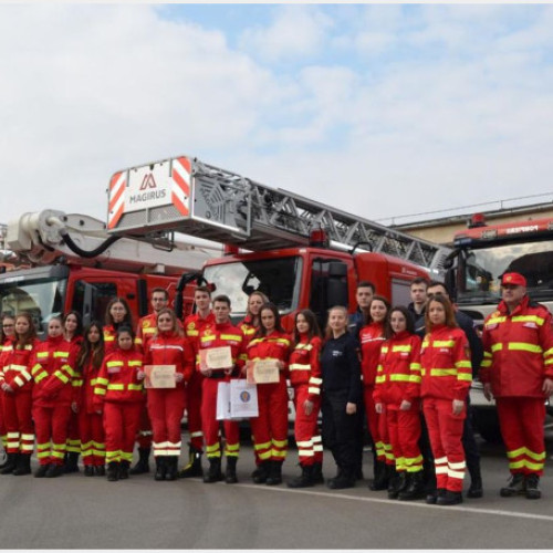 Proiectul „Salvator din pasiune” implică peste 120 de voluntari în Bihor