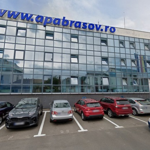 Se organizează selecția pentru director general și director economic la Compania Apa