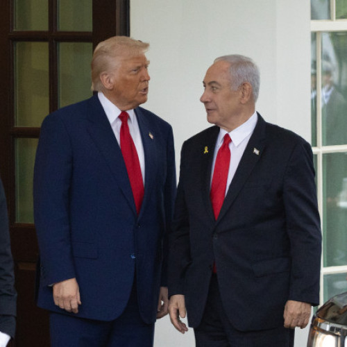 Rudele ostaticilor israelieni reacționează la declarațiile lui Trump