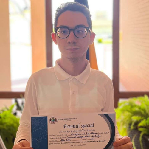 Elevul Gurghian Denis Razvan își aduce contribuția la Olimpiada de Geografie