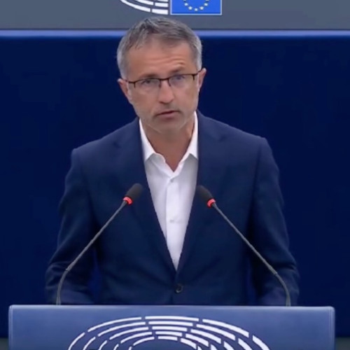 Dragos Benea atrage atenția asupra bugetului Uniunii Europene