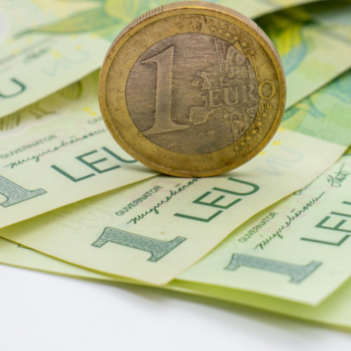 Criza din piața valutară: Deficitele și incertitudinile politica generează o depreciere a leului