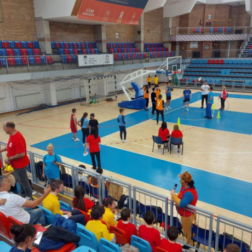 Proiectul „Câștigă-ți un prieten special 2025!” a găzduit competiția regională de baschet