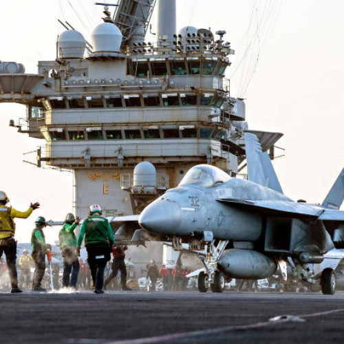 Avion de vânătoare F/A-18 Super Hornet pierdut în Marea Roșie