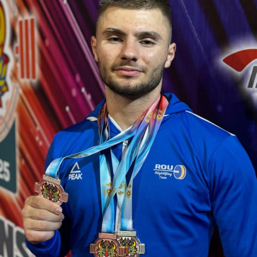 Medalii pentru România la Campionatele Mondiale de haltere de la Lima