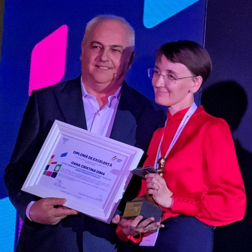 Oana Dima, premiată la Gala MERITO 2025 pentru excelență în educație