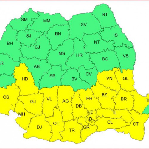 Averse torențiale și vânt puternic, avertizări meteorologice în România