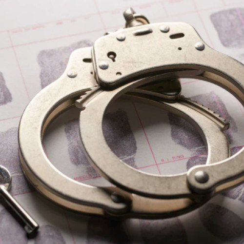 Tânăr de 19 ani reținut pentru agresiune sexuală în București