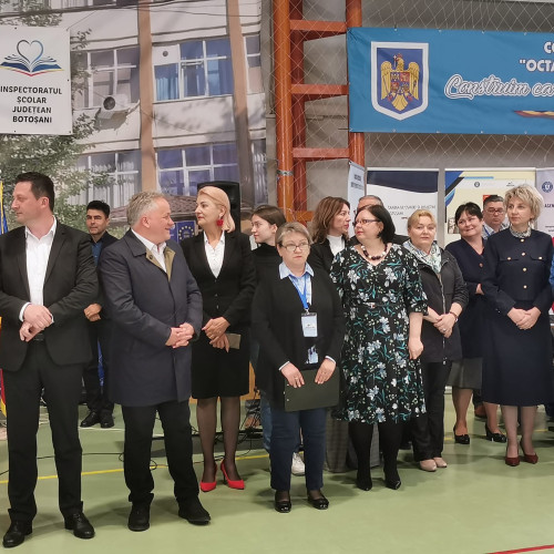 Târgul Liceelor s-a deschis la Botoșani