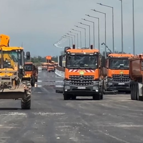 Lucrările la podul peste râul Buzău avansează pe Autostrada A7