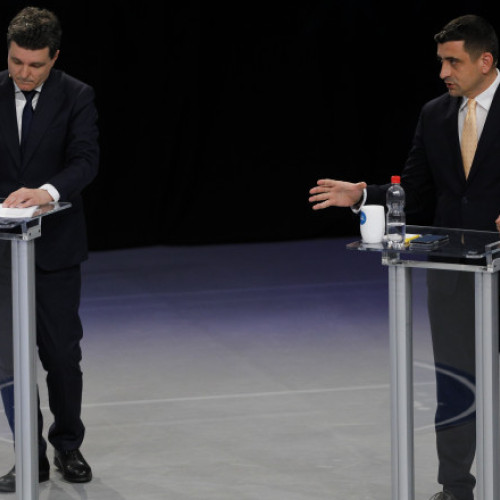 Contestări asupra vaccinării între George Simion și Nicușor Dan