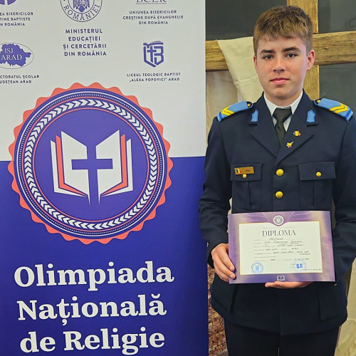 Elevul caporal Francesco Jipa, premiat la Olimpiada de Religie
