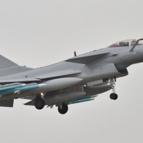 Ciocnire aeriană între Pakistan și India: analiza efectelor de către armatele lumii