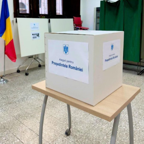 Judecătorii constituționali validează alegerile prezidențiale din 2025