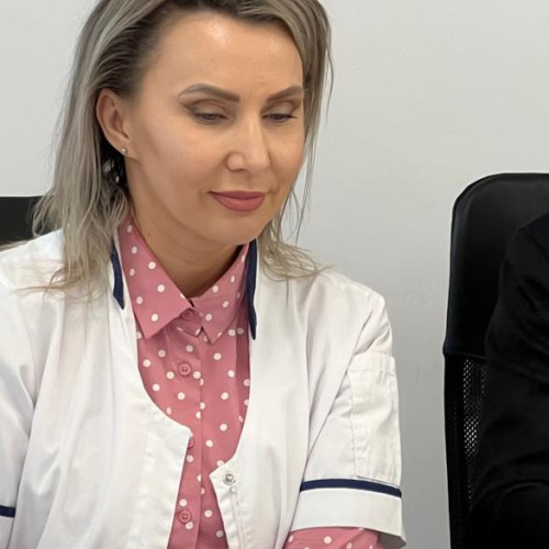 Medicul Ramona Guraliuc propune îmbunătățiri în comunicarea cu pacienții la UPU SMURD