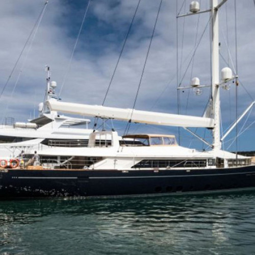 Scafandru decedat în timpul recuperării unui superiaht scufundat în Sicilia