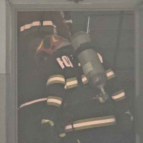 Incendiu într-un apartament din Botoșani, intervenție rapidă a pompierilor