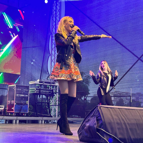 Spectacol incendiar la Zilele Municipiului Botoșani