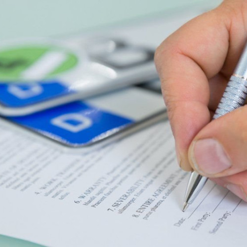 Scăderi semnificative în piața auto din Iași în aprilie 2025