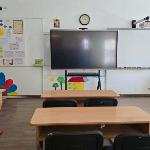 Sebeș, dotat cu echipamente IT moderne pentru toate unitățile de învățământ