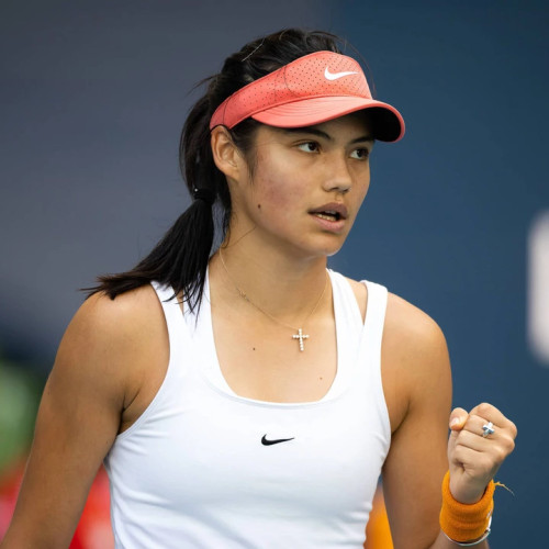 Emma Raducanu avansează în optimile turneului WTA 1000 de la Roma